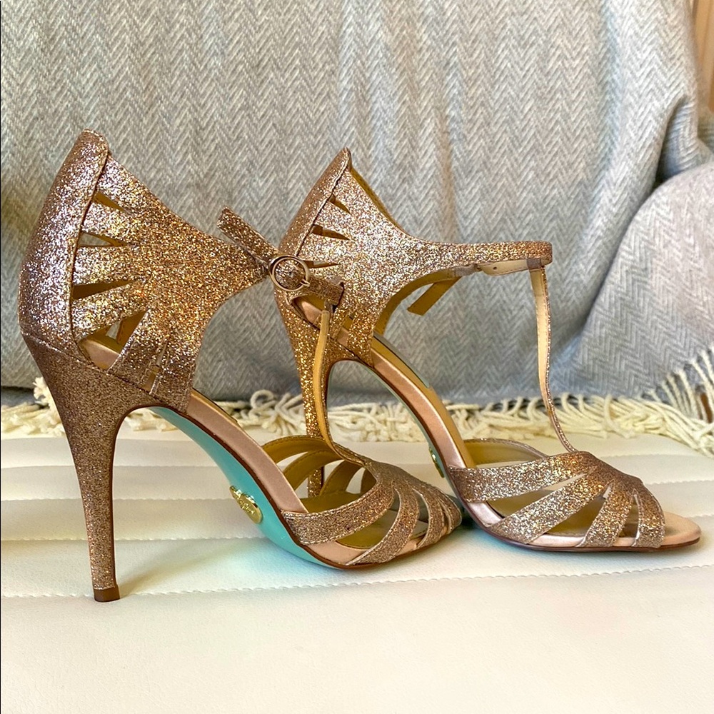 Betsey Johnson Champagne Heels 7.5